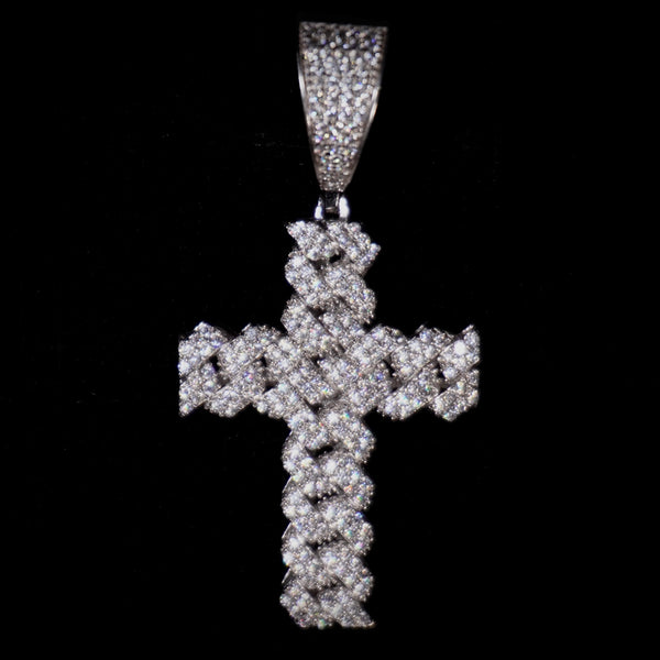 CUBAN LINK CROSS PENDANT