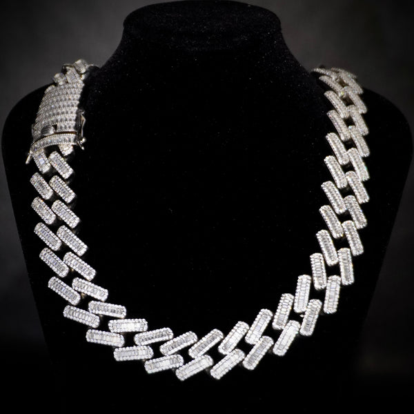 BAGUETTE MIAMI CUBAN LINK CHAIN